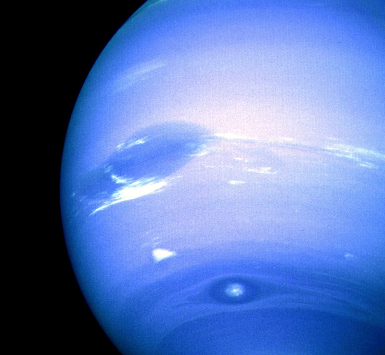 Descubriendo la cantidad de atmósferas de Neptuno